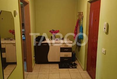 Garsoniera cat un apartament! 51 mp utili balcon 6 mp etaj 3 sat Marsa - 6