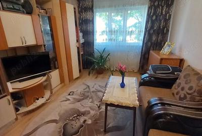 Apartament 2 camere decomandat - 1