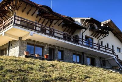 Vila/Pensiune 620mp  , teren generos 3862mp , priveliste de top , neopturata - 33