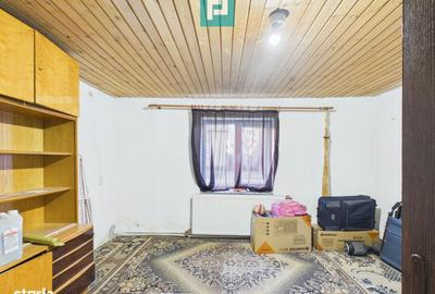 Casă cu 7 camere cu Teren 3141 Mp în Macea - 5