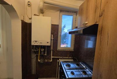 Apartament 3 camere Centru Valenii de Munte | Cartier m - 5