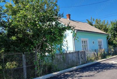 Vand casa cu teren 25 ari, intravilan in Radau?i, str.PANDURILOR - 6