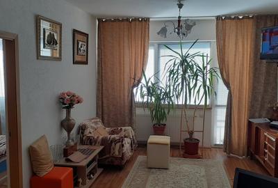 Apartament cu 2 camere decomandat în Olteniței - 2