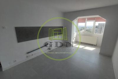 Apartament 3 camere open space, etajul 10, Craiovita zona Niela - 1