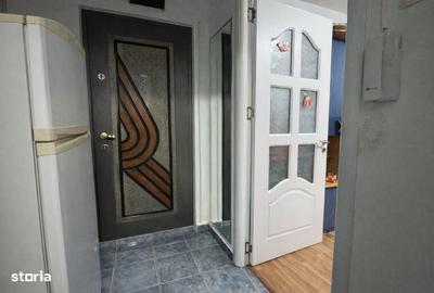 Apartament cu 2 camere, mobilat în Progresul