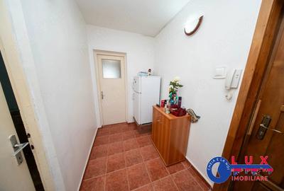 Apartament cu 2 camere decomandat în Babadag - 3