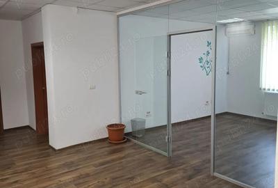 Spațiu comercial, de 14 mp, în Bălcescu - 1