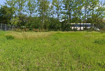 Teren de 500 mp, în Independența - 3