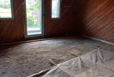 Casa in Comuna Rucar, Arge?, strada Scari?oara - 4