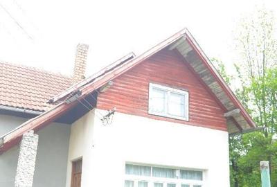 Casă cu 5 camere cu Teren 1925 Mp în Bran - 8