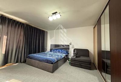 Apartament cu o camera, 38mp, renovat, luminos, zona Lunei - 1