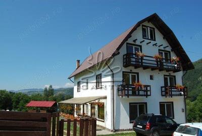 Vand Casa de vacanta cu vedere Mtii Piatra Craiului,afacere la cheie - 10