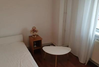Apartament cu 4 camere decomandat în Călărași - 4