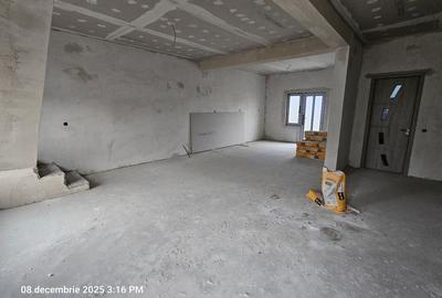 Casă individuală cu 6 camere cu Canalizare în Lumina - 3