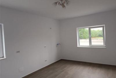 Casă cu 4 camere în Rădăuți - 4