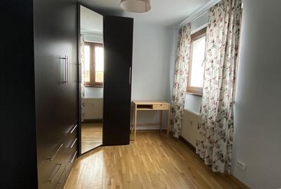 Apartament cu 3 camere semidecomandat în Berceni - 4