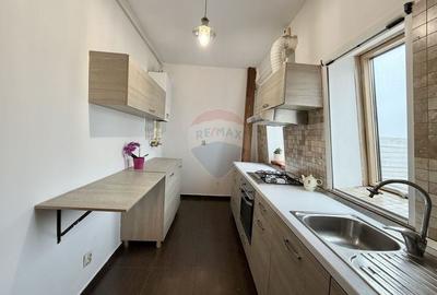 Apartament cu 3 camere semidecomandat, mobilat în Vârteju - 18