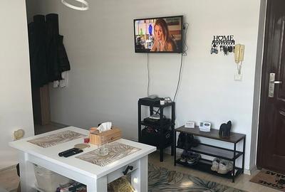 Apartament cu 2 camere decomandat în Cristian