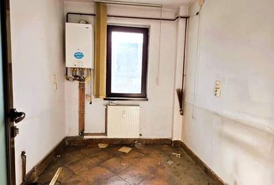 Apartament cu 2 camere în Tudor Vladimirescu