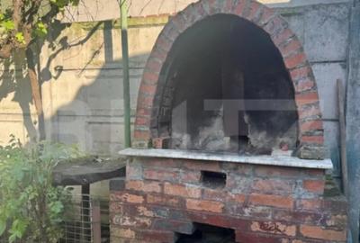 Casă cu 3 camere cu Teren 1046 Mp în Central