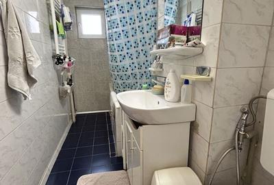 Apartament cu 3 camere decomandat, mobilat în Titan - 12