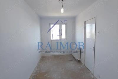 Apartament 2 camere Zona Vest Zarandului-43900 - 6