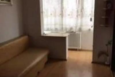 Garsonieră decomandată în Confecții - 3