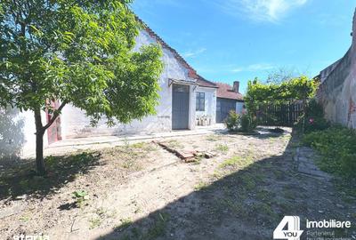 Casă cu 3 camere cu Teren 749 Mp în Central - 2
