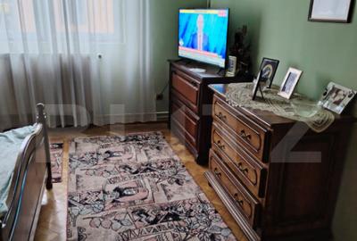 CASA IN CENTRU -REGHIN CU SPATIU COMERCIAL - 4