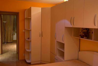 Apartament cu 3 camere semidecomandat în Central - 6