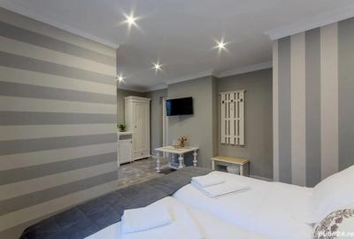 Spațiu comercial, de 1,100 mp, în Central - 7