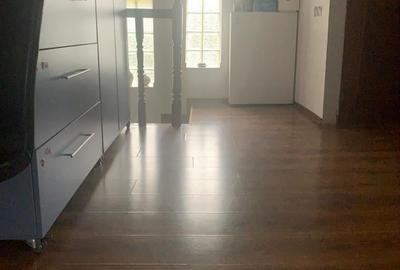 Casă cu 6 camere cu Canalizare în Ultracentral - 6