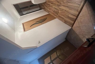 1 Decembrie 1918 aproape de metrou apartament 2 camere de inchiriat - 14