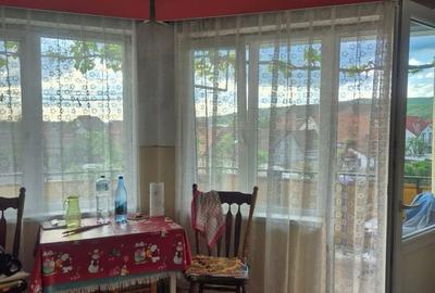 Apartament cu 4 camere semidecomandat în Central - 6