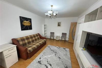 Apartament cu 2 camere decomandat în Central - 4