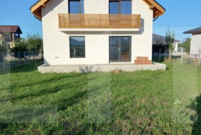 Casa individuala, 692 mp teren, Mihai Viteazu - 2