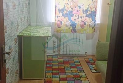 Apartament cu 3 camere în George Enescu - 8