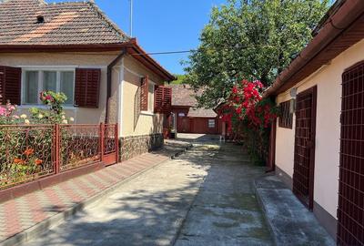 Casă individuală cu 4 camere în Valea Lungă
