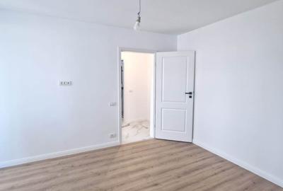 Apartament cu 4 camere decomandat în Titan - 1