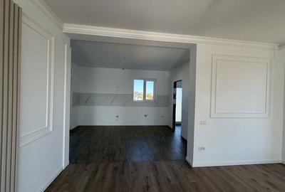 Casă cu 3 camere în Paleu