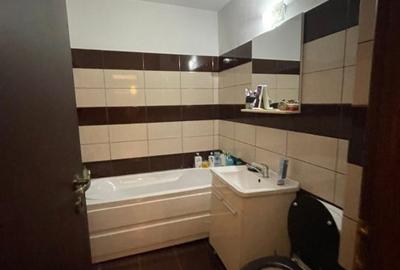 Apartament de vanzare cu 3 camere, 69 mp,  zona Salajanca - 5