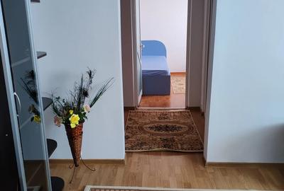 Apartament 2 camere de inchiriat Roman, str. Anton Pann, zona lini?tita 250 - 8