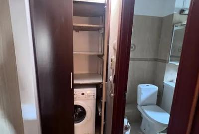 Apartament cu 2 camere decomandat în Rovine - 8