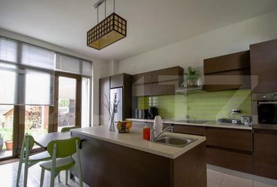 Casă cu 5 camere cu Teren 850 Mp în Central - 3