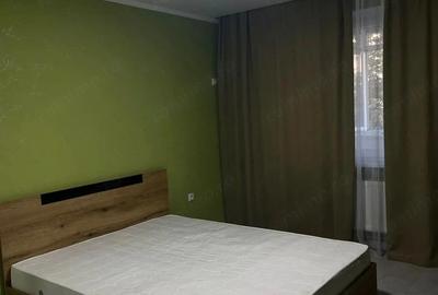 Apartament cu 2 camere decomandat în Parcul Carol