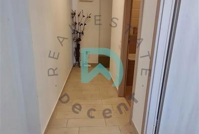 Garsonieră decomandată în Tractorul - 1