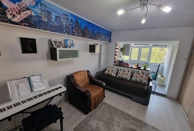 Ultracentral tomis mall-apartament 3 camere finisat modern - 2