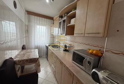 Apartament cu 3 camere decomandat, mobilat în Narcisa - 5