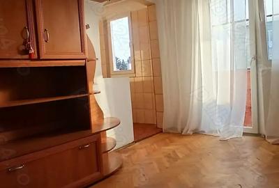 Vand apartament pe Tarinei .Caransebes - 3