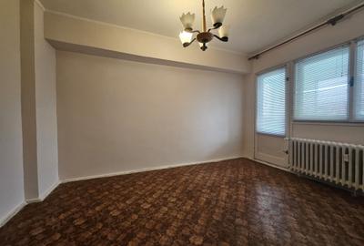 Apartament cu 3 camere decomandat în Militari - 6